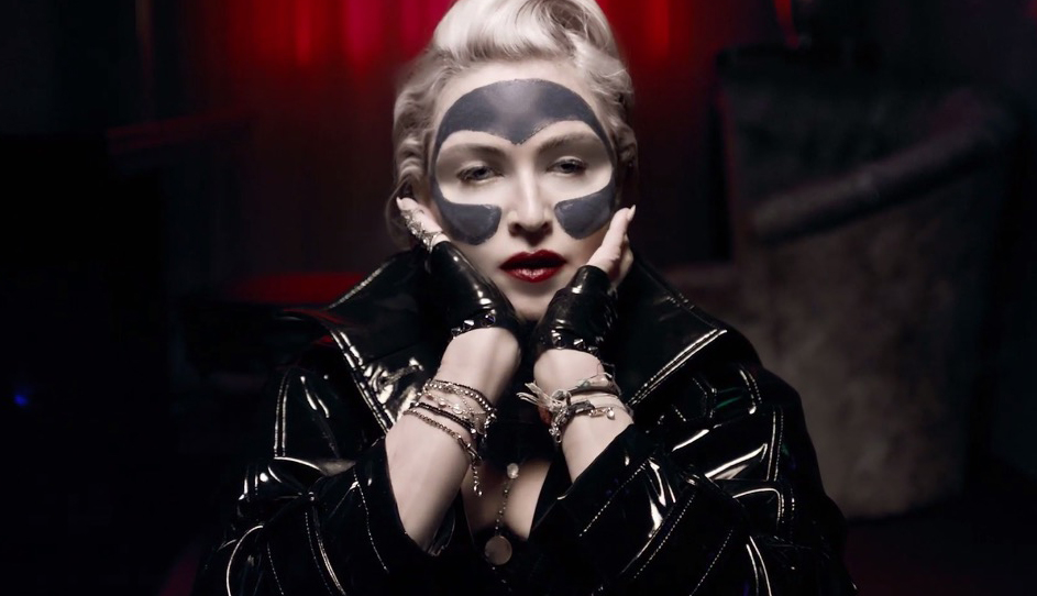 Madonna lancia una linea di cosmetici con acqua e fanghi italiani