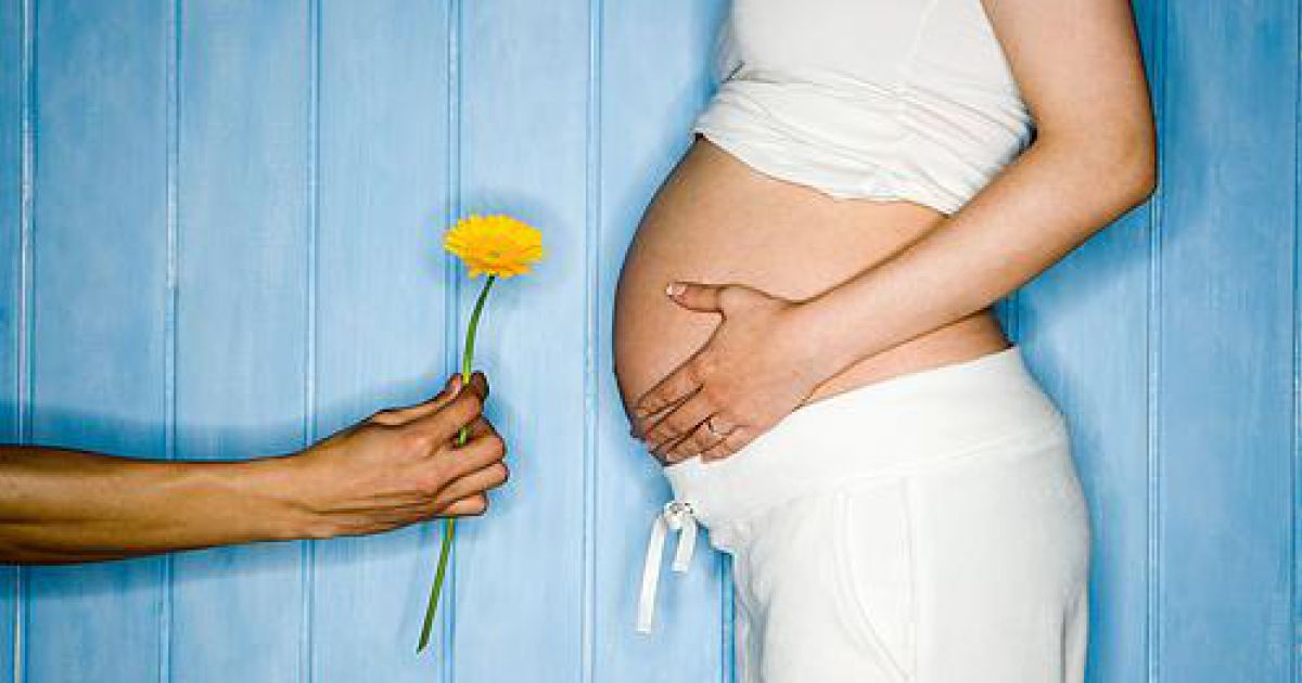 ArciLesbica conferma: no all'utero in affitto