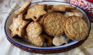 Studentessa offre ai compagni biscotti fatti con le ceneri della nonna